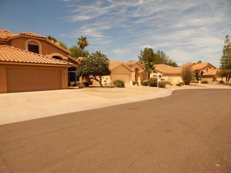 9424 E Sutton Dr, Scottsdale, AZ 85260