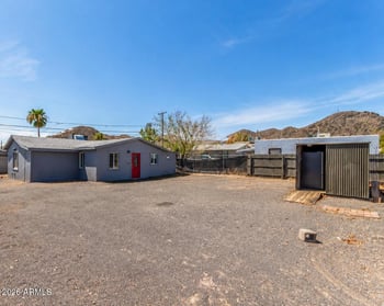 9424 2nd Pl, Phoenix, AZ 85020