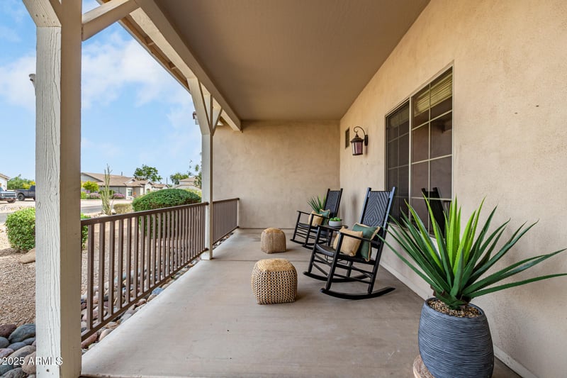 9425 Golddust Dr, Queen Creek, AZ 85144