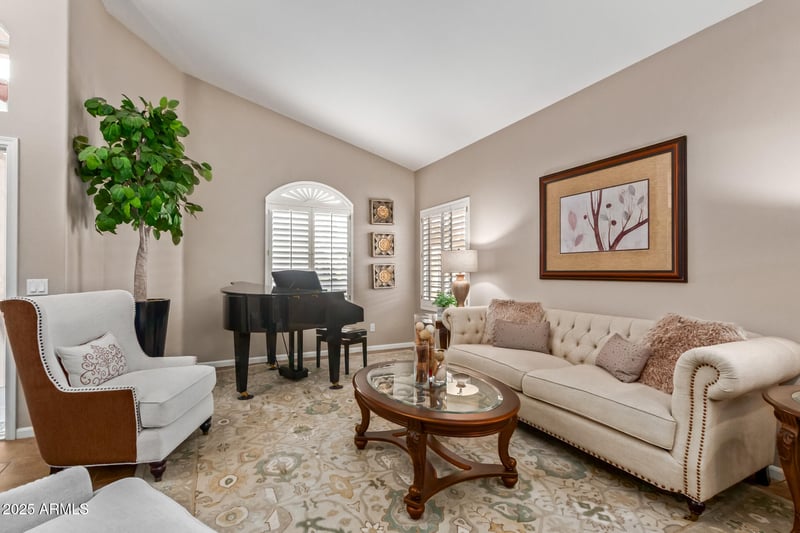 9425 Nacoma Dr, Sun Lakes, AZ 85248