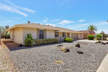 9425 Rolling Hills Dr, Sun City, AZ 85351