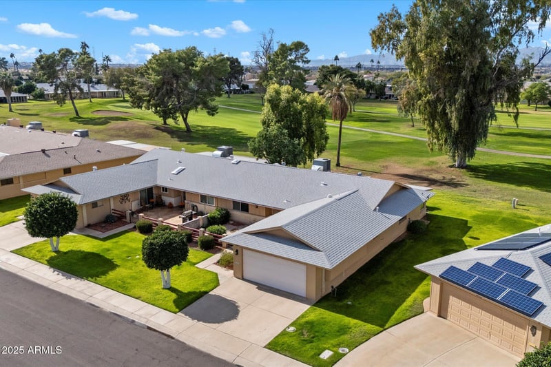 9426 109th Dr, Sun City, AZ 85351