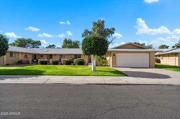 9426 109th Dr, Sun City, AZ 85351