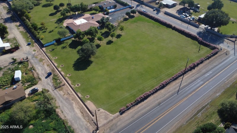 9427 51st Ave, Laveen, AZ 85339