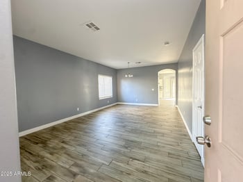 9427 Elwood St, Tolleson, AZ 85353