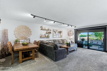 9427 Mcrae Way, Peoria, AZ 85382