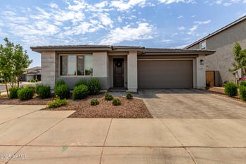 9427 Saturn Ave, Mesa, AZ 85212