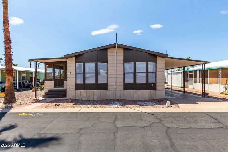 9427 University Dr #16, Mesa, AZ 85207