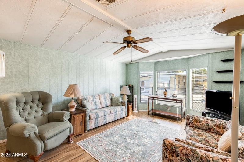 9427 University Dr #36, Mesa, AZ 85207