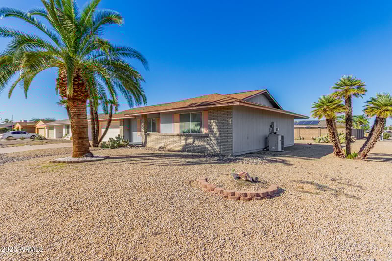 9428 Cedar Hill Cir, Sun City, AZ 85351