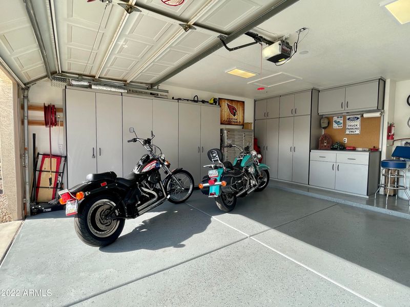 9428 E Sutton Dr E, Scottsdale, AZ 85260