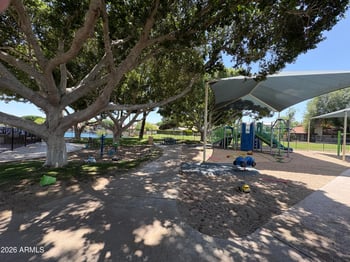 943 Eveningstar Ln, Tempe, AZ 85283