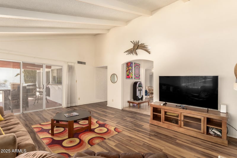 943 Segovia Dr, Litchfield Park, AZ 85340