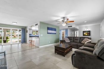 9430 Mariposa Grande Ln, Peoria, AZ 85383