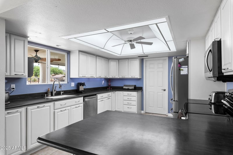 9430 Mariposa Grande Ln, Peoria, AZ 85383