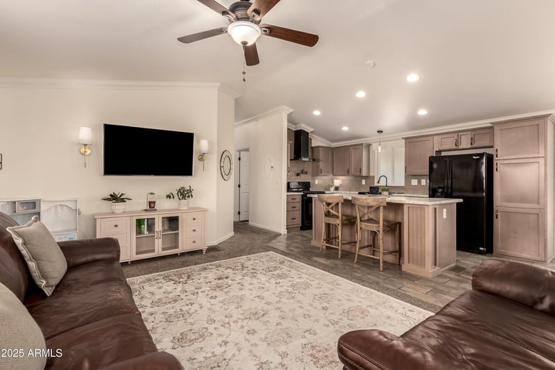 9431 Coralbell Ave #69, Mesa, AZ 85208