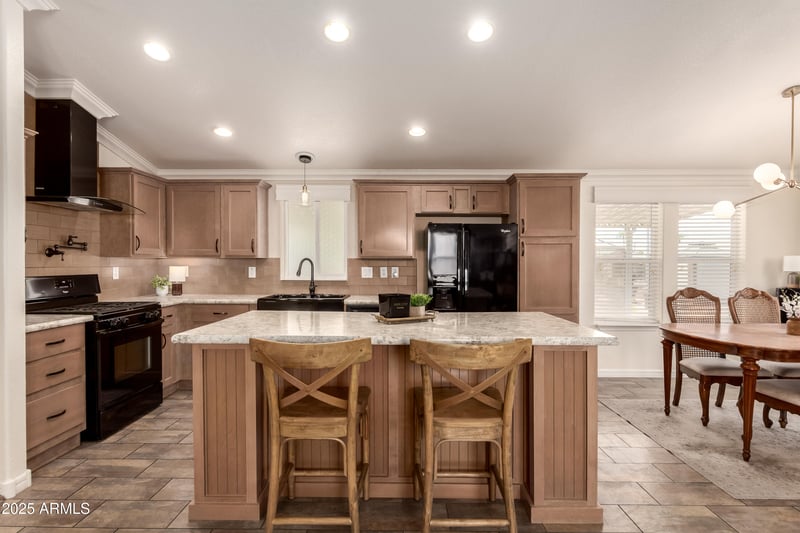 9431 Coralbell Ave #69, Mesa, AZ 85208