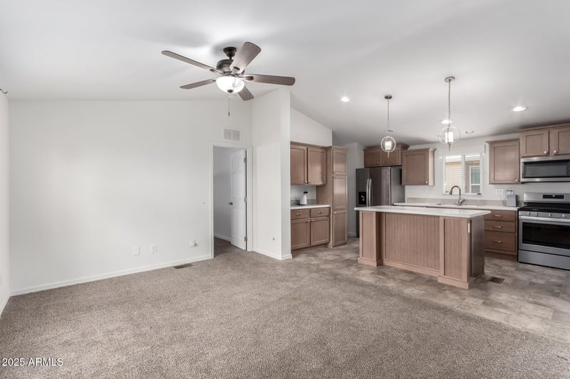 9431 Coralbell Ave #83, Mesa, AZ 85208