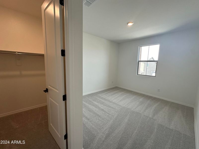 9431 E Sector Dr, Mesa, AZ 85212