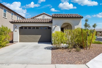 9432 Roma Ave, Phoenix, AZ 85037