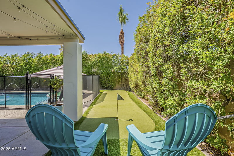 9433 Davenport Dr, Scottsdale, AZ 85260