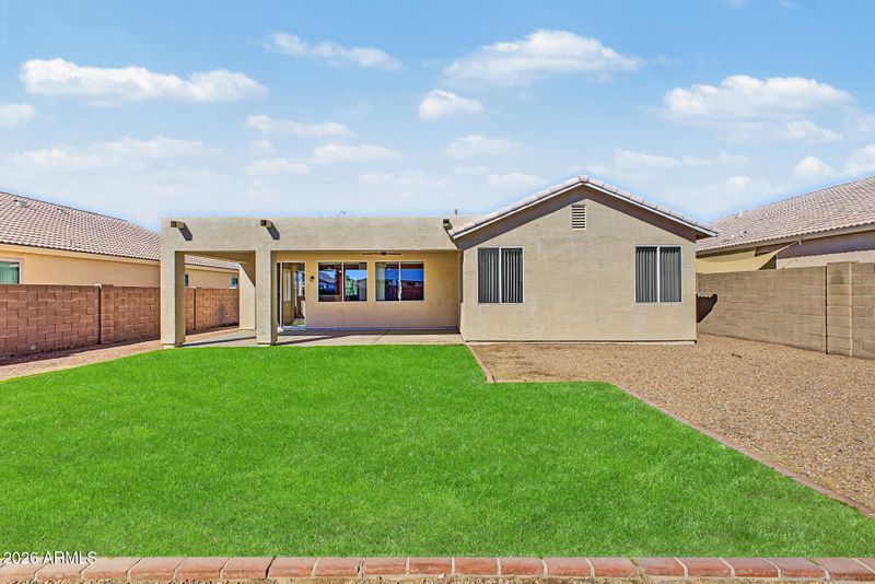 9433 E Kiva Ave, Mesa, AZ 85209