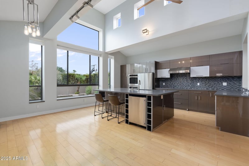 9433 Stanley Pl, Tempe, AZ 85284