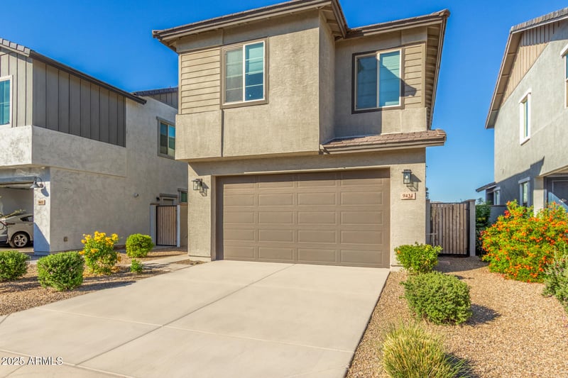9434 Supernova Dr, Mesa, AZ 85212