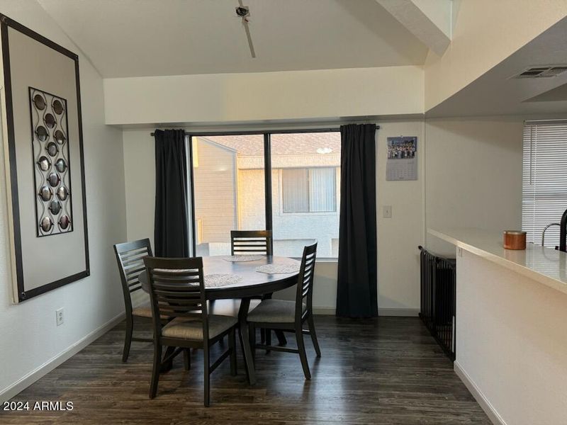 9435 N 59th Ave #245, Glendale, AZ 85302