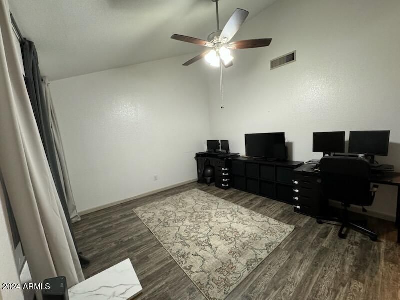 9435 N 59th Ave #245, Glendale, AZ 85302