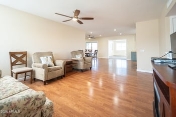 9436 Indian Hills Dr, Sun City, AZ 85351