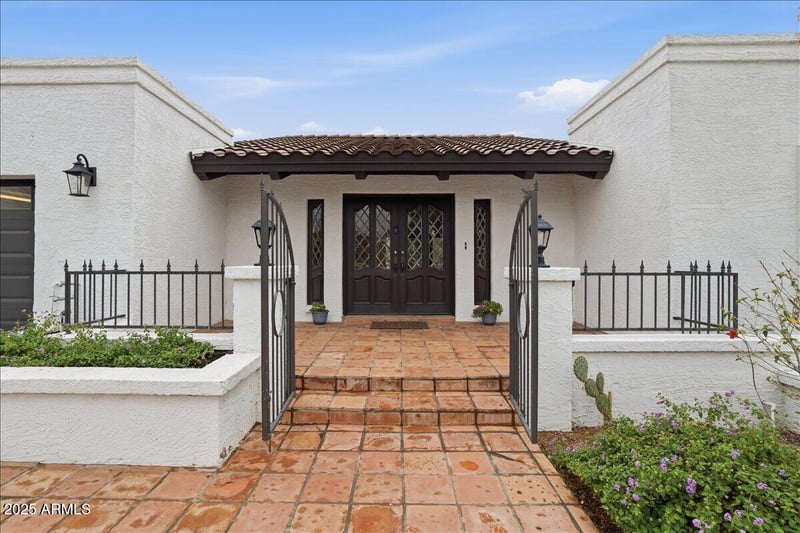 9437 Calle De Valle Dr, Scottsdale, AZ 85255