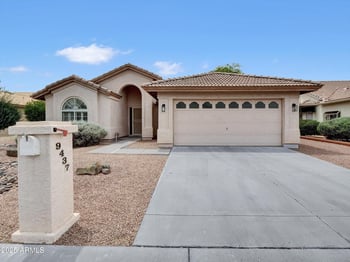 9437 Champagne Dr, Sun Lakes, AZ 85248