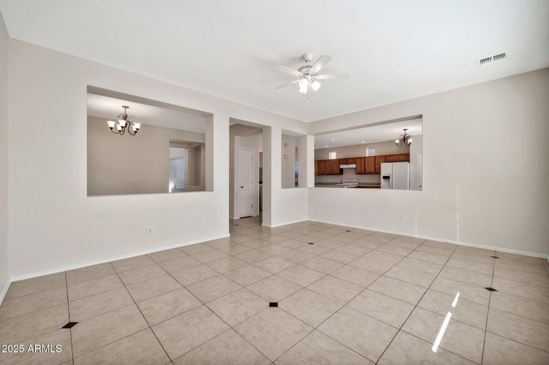 9437 W Berkeley Rd, Phoenix, AZ 85037