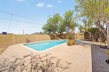 9438 16th Pl, Phoenix, AZ 85020
