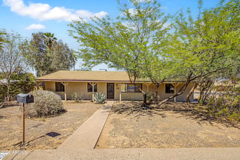 9438 16th Pl, Phoenix, AZ 85020