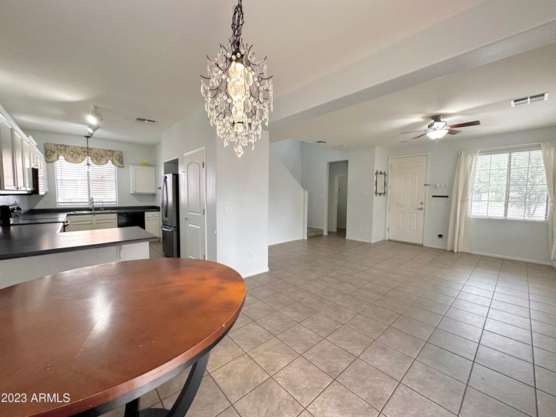 944 E Redondo Dr, Gilbert, AZ 85296