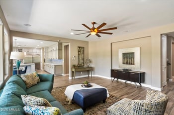 944 Glacier Dr, Chandler, AZ 85248