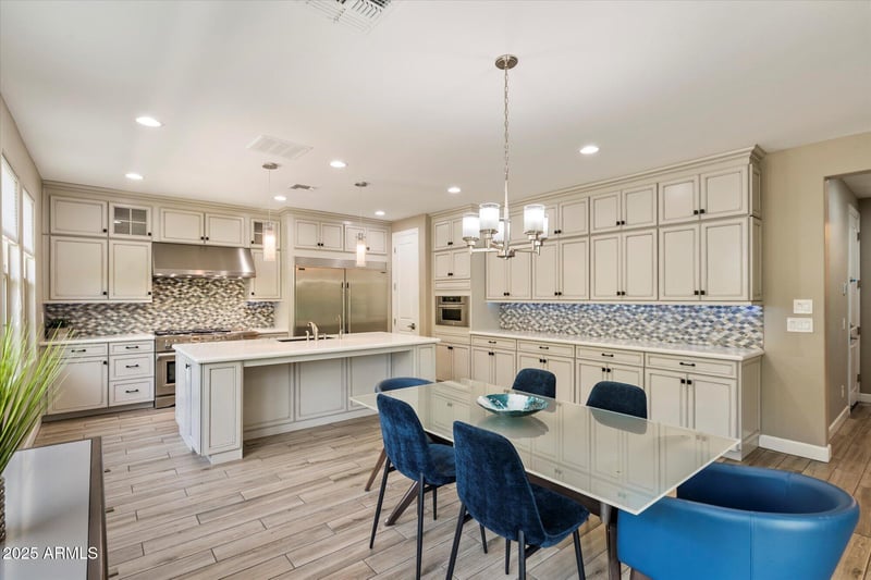 944 Glacier Dr, Chandler, AZ 85248