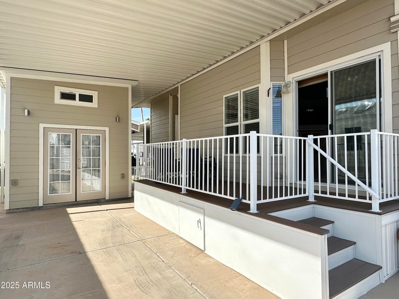 944 Nickel Dr, Apache Junction, AZ 85119