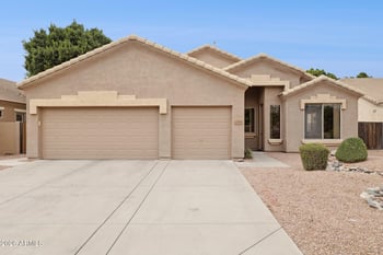 944 Porter St, Gilbert, AZ 85296