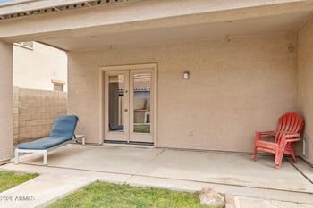 944 Porter St, Gilbert, AZ 85296