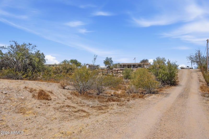 944 Goldfield Rd, Apache Junction, AZ 85119
