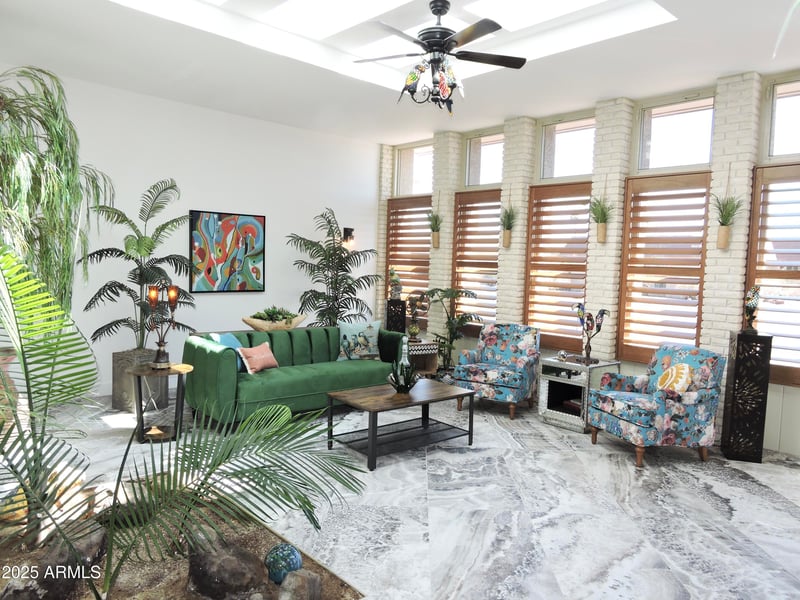 9442 Raintree Dr, Sun City, AZ 85351