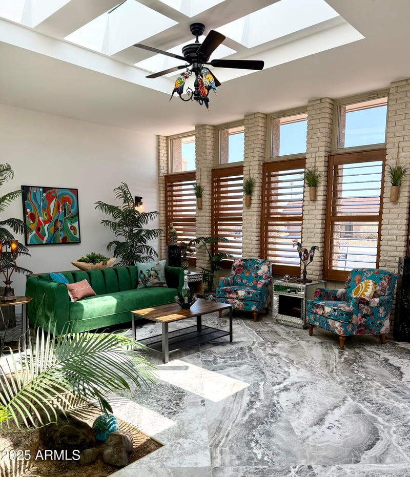 9442 Raintree Dr, Sun City, AZ 85351