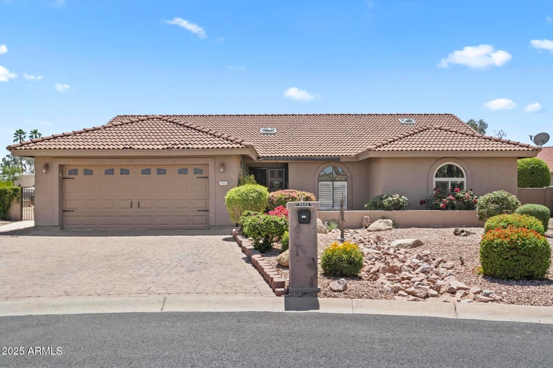 9443 Lawndale Pl, Sun Lakes, AZ 85248