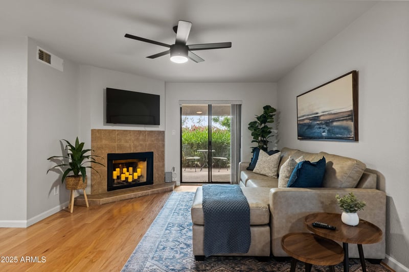 9445 94th Pl #102, Scottsdale, AZ 85258