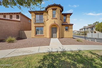 9446 S 34th Ln, Laveen, AZ 85339