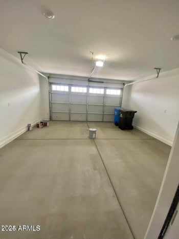 9449 Roma Ave, Phoenix, AZ 85037