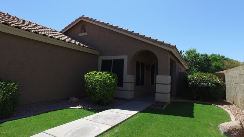 945 E Baylor Ln, Gilbert, AZ 85296